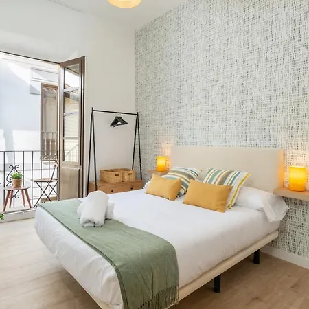 Apartamentos Luna Suites Palacio Dorita-3